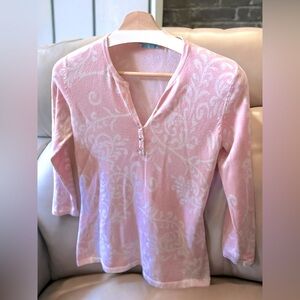 J.McLaughlin | Pink and White Women's 3/4 Sleeve Blouse | Size XS